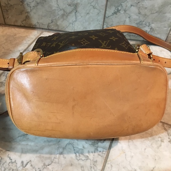 Louis Vuitton Montsouris MM Mini Backpack - Picture 6 of 8